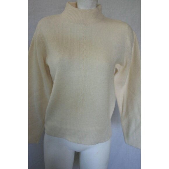 Vtg Victoria Jones Cream Turtleneck Cable Knit Sweater Long Sleeve Size Small - Picture 1 of 1
